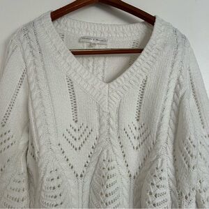 Chelsea & Theodore Women’s White Cable Knit V-Neck Sweater Large Cropped